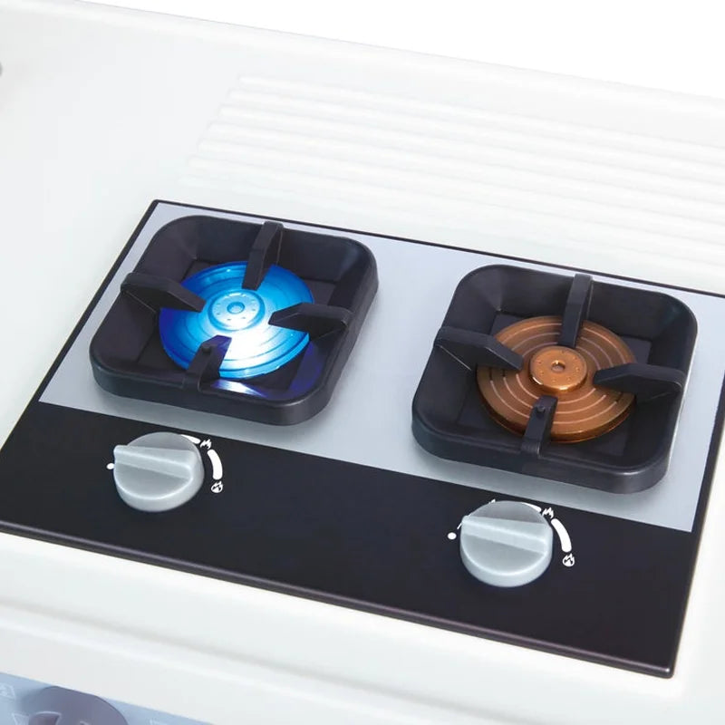 Deluxe Kitchen with Running Water