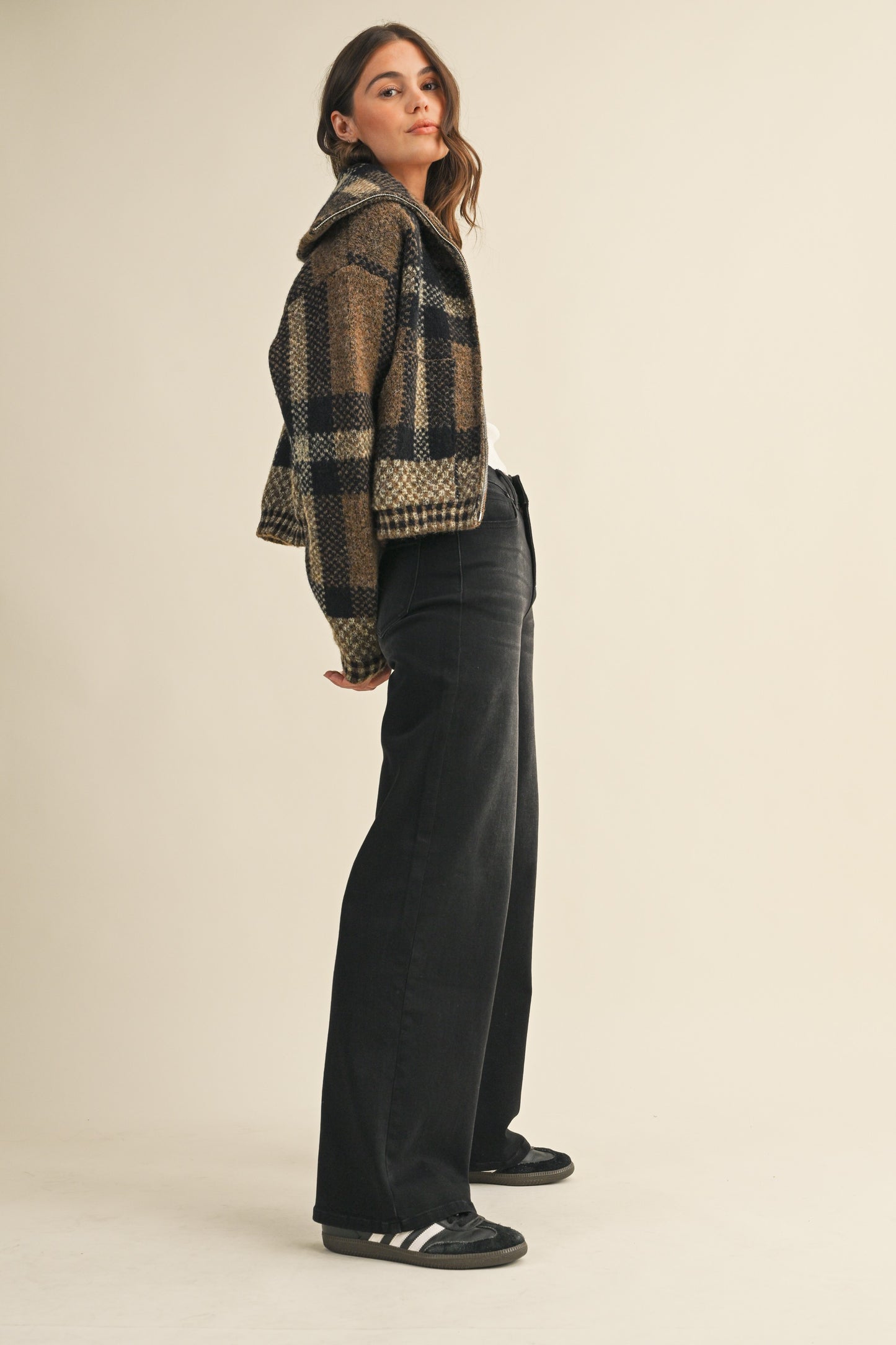 Checkered Fuzzy Crop Jaacket