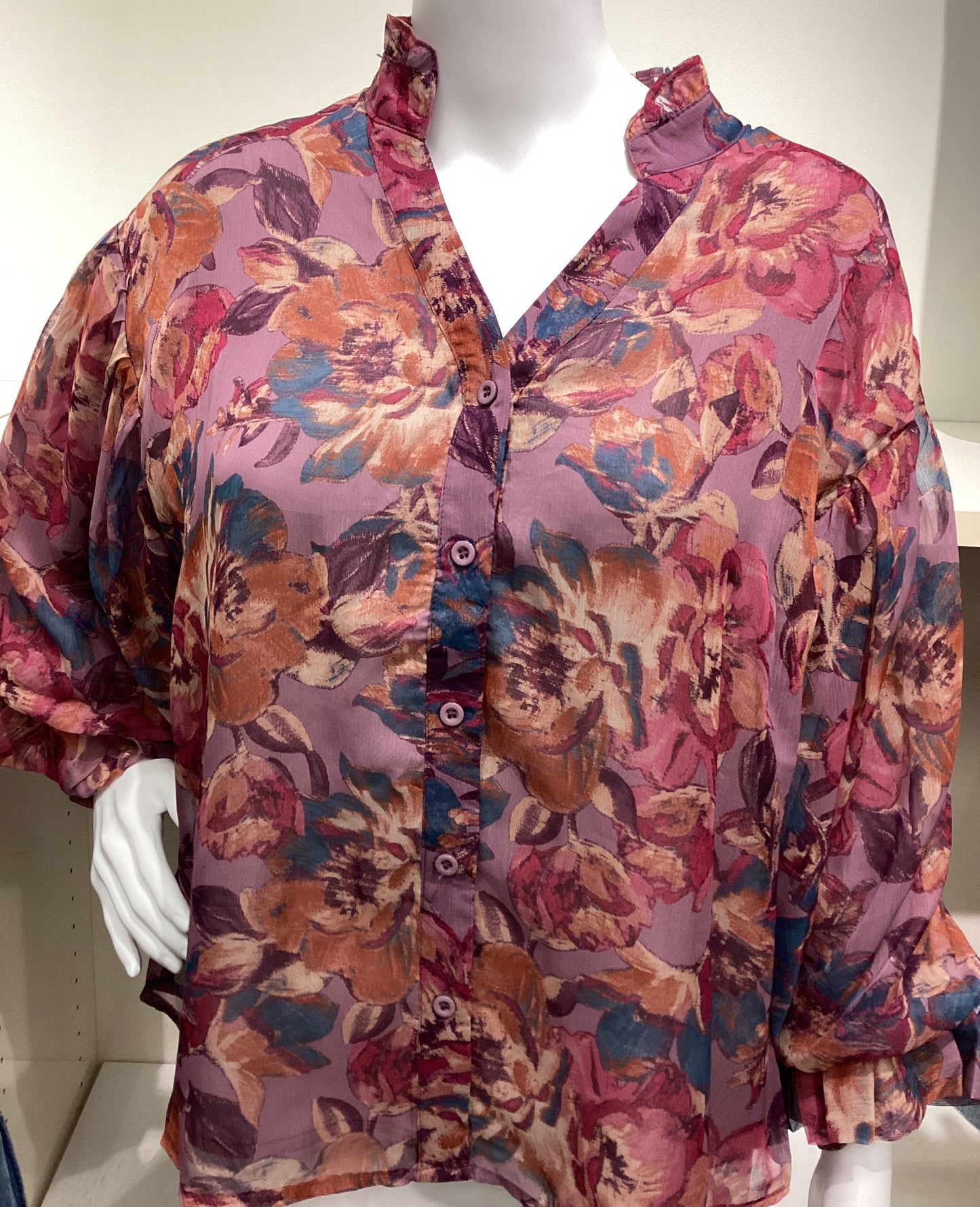 Floral Print V Neck Ruffle Blouse in Mauve