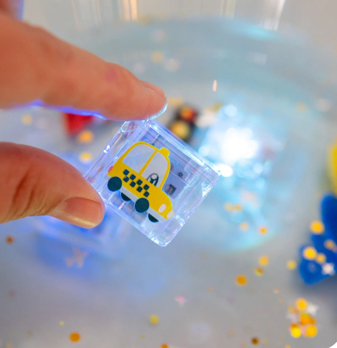 Auto Light-Up Cubes 6-Pack