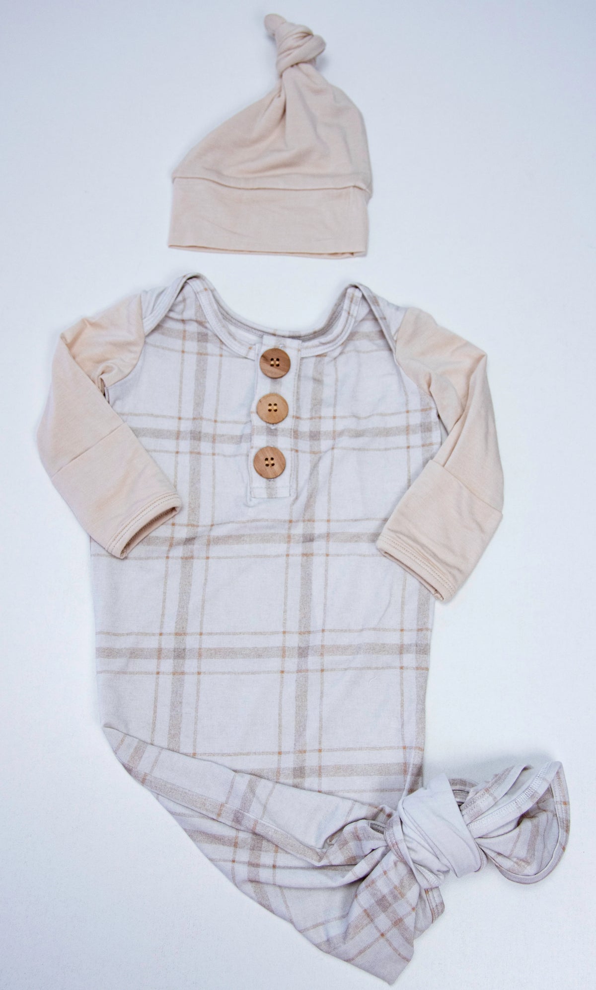 Oatmeal Plaid Knot Gown & Hat