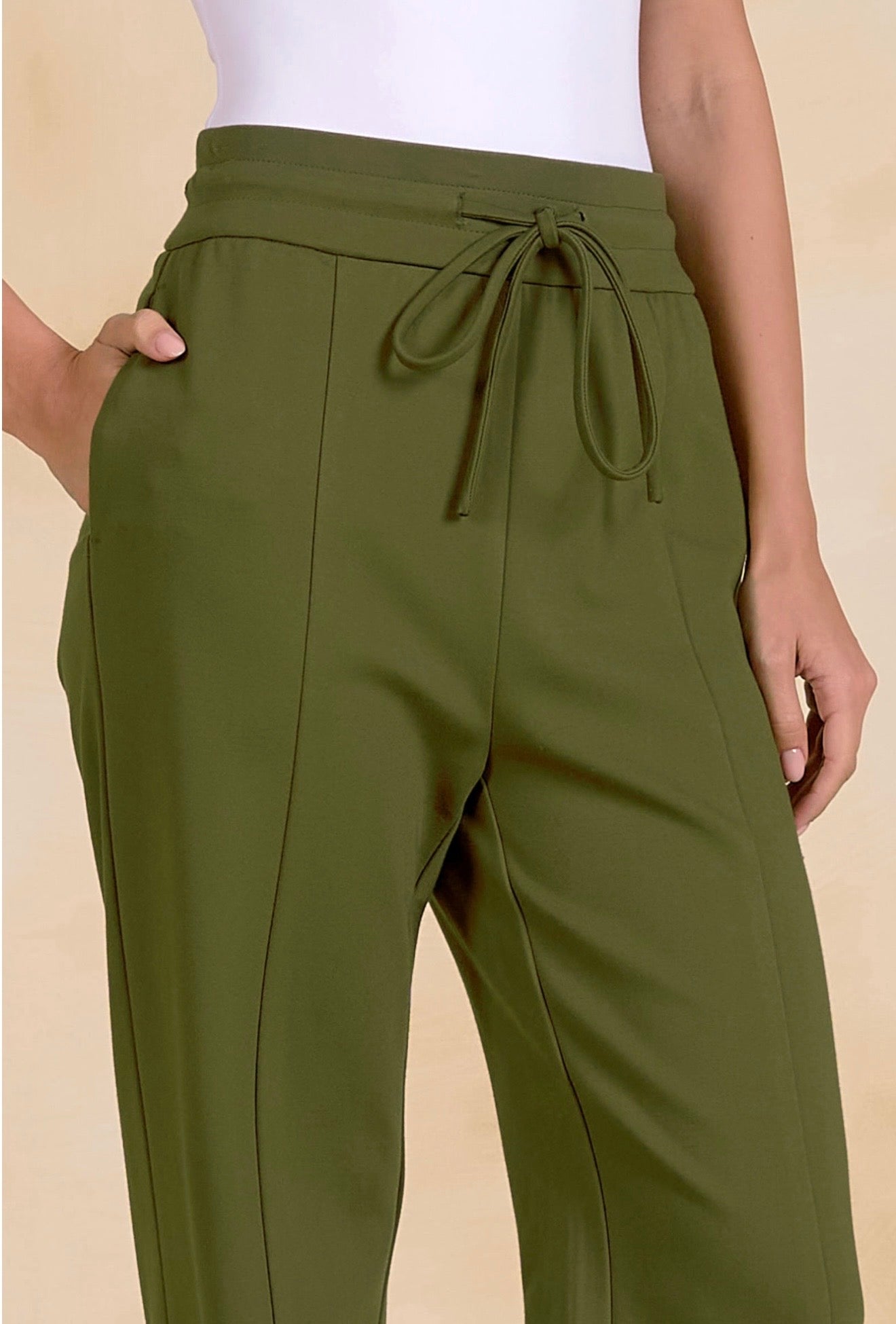 Drawstring Pleated Pant