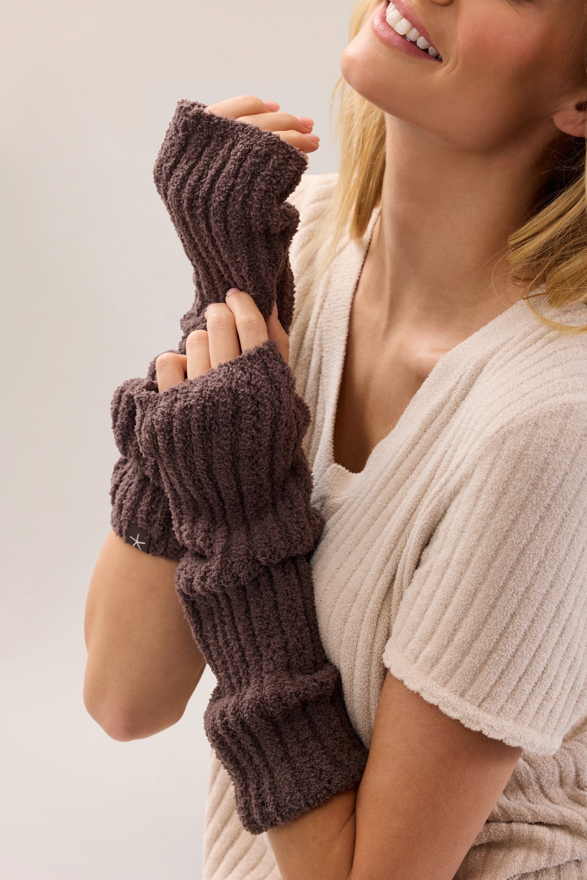 Pointelle Fingerless Gloves - Umber