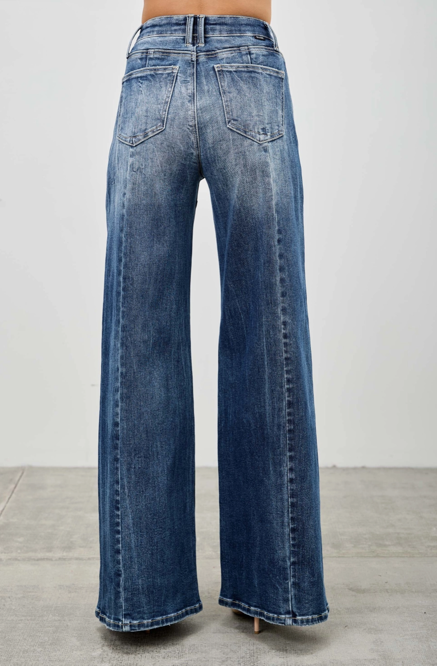 Mid Rise Wide Leg