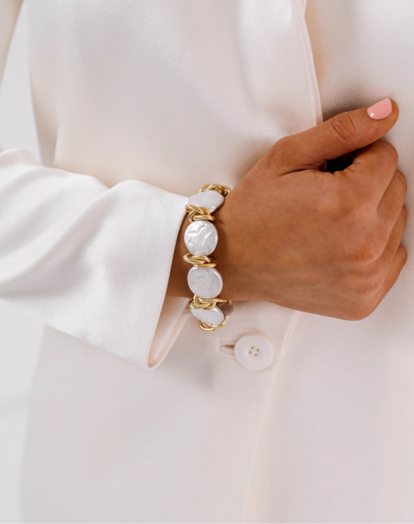 Coin Pearl with Gold Bracelet