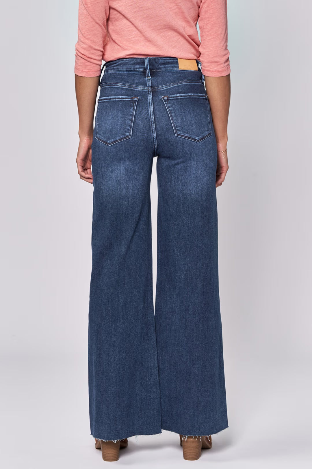 Fiona Wide Leg Jean - Star Demand