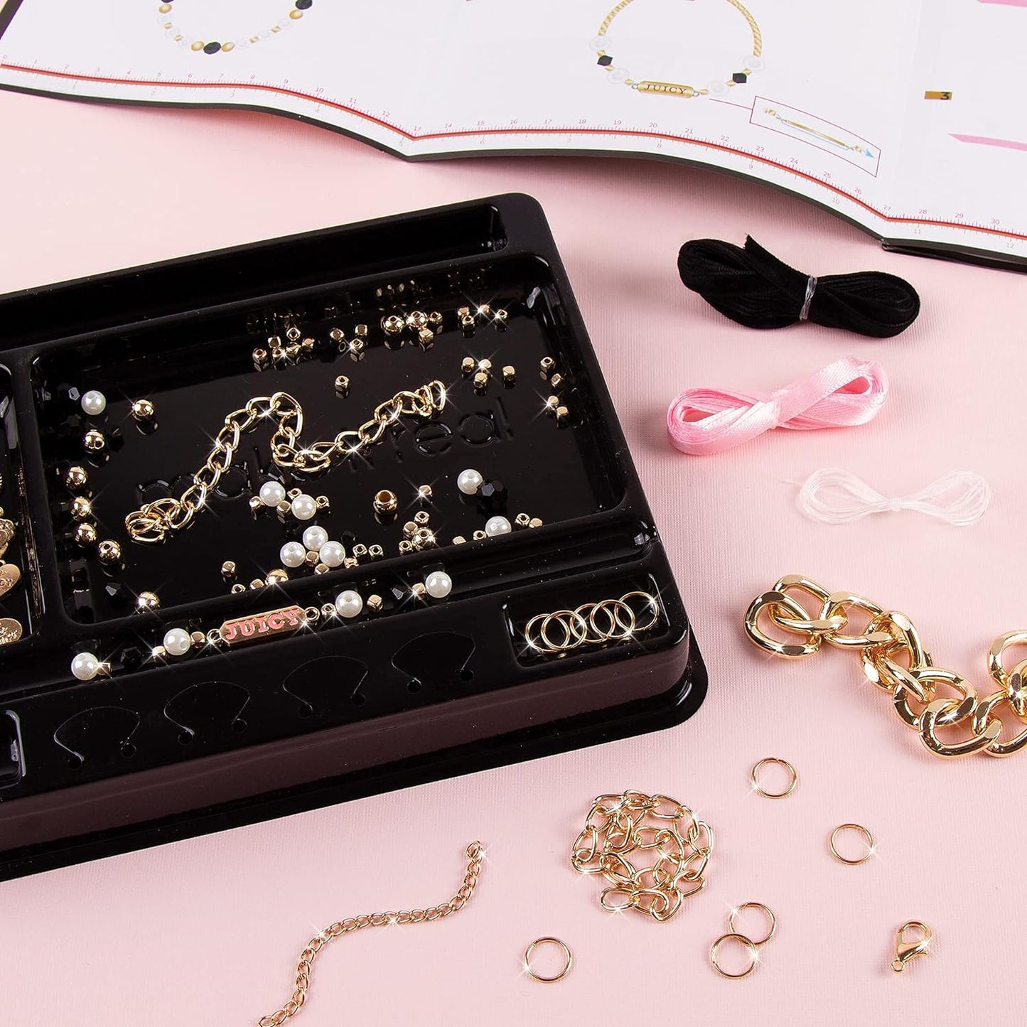 MINI JUICY COUTURE™ CHAINS & CHARMS