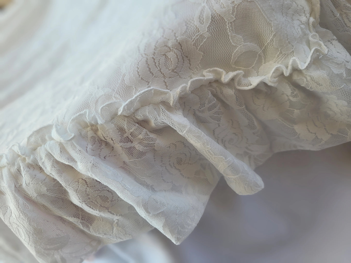 Lace Receiving Blanket Off White