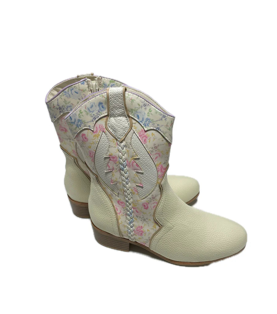Petunya Boots