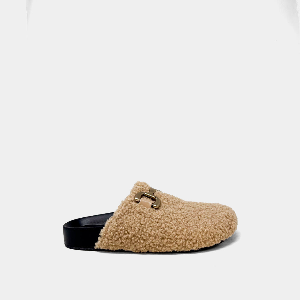 Beige Azalea Slipper