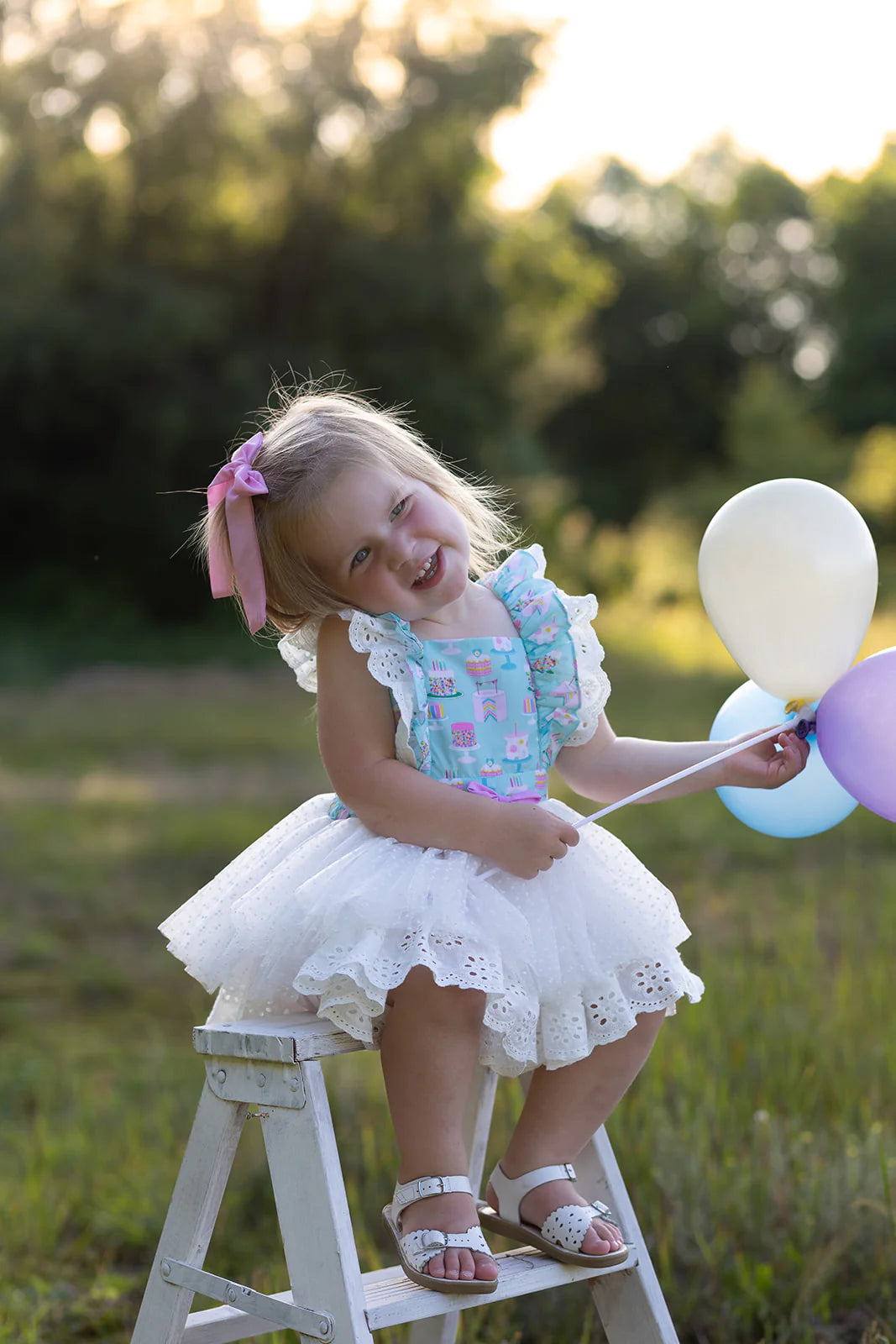 Celebrations 2pc Set