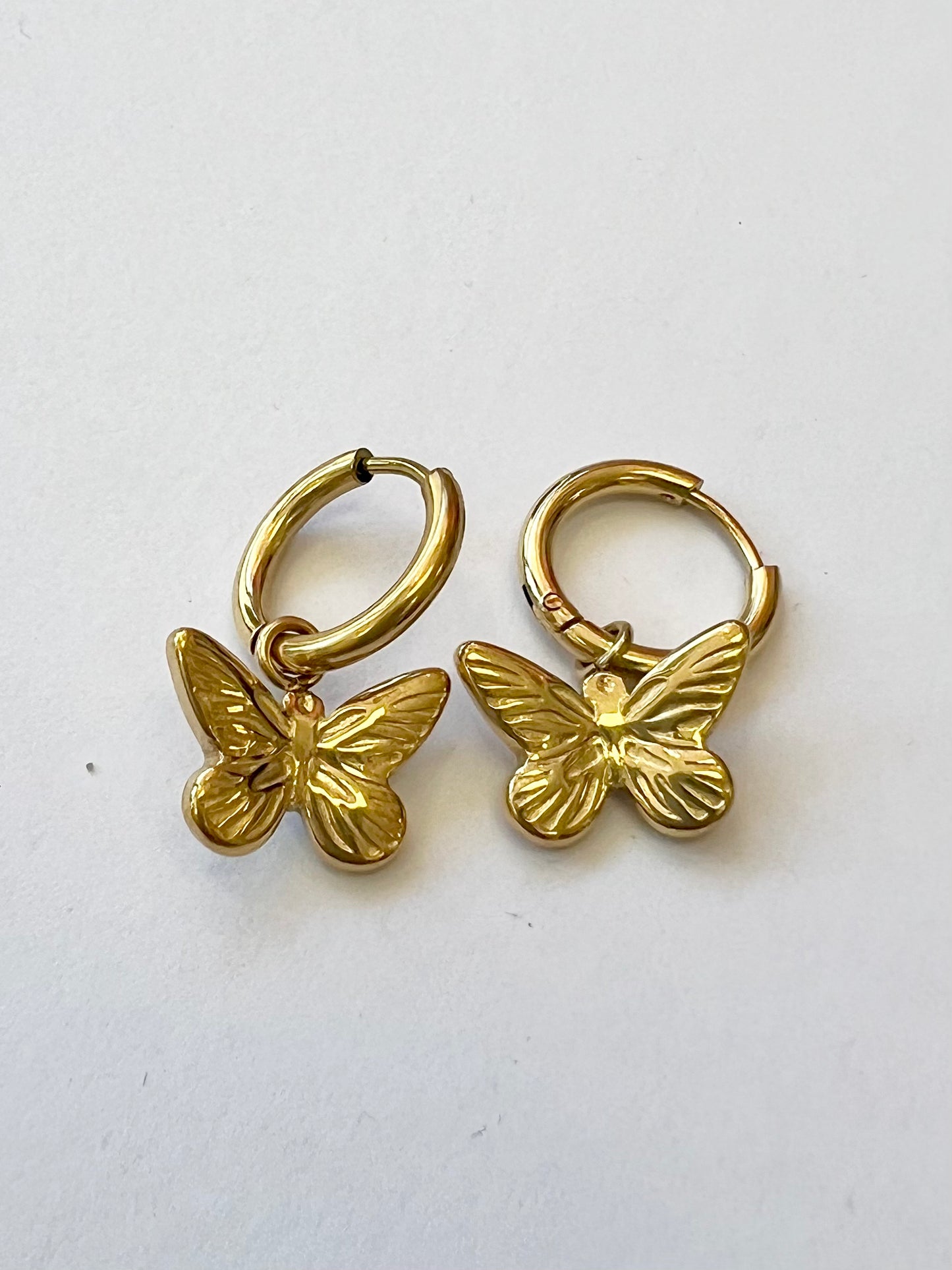 Mini Drop Butterfly Huggies