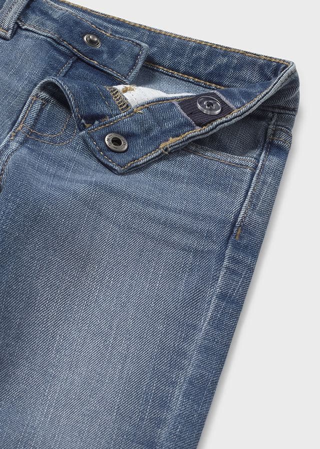 Medium Slim Fit Jean