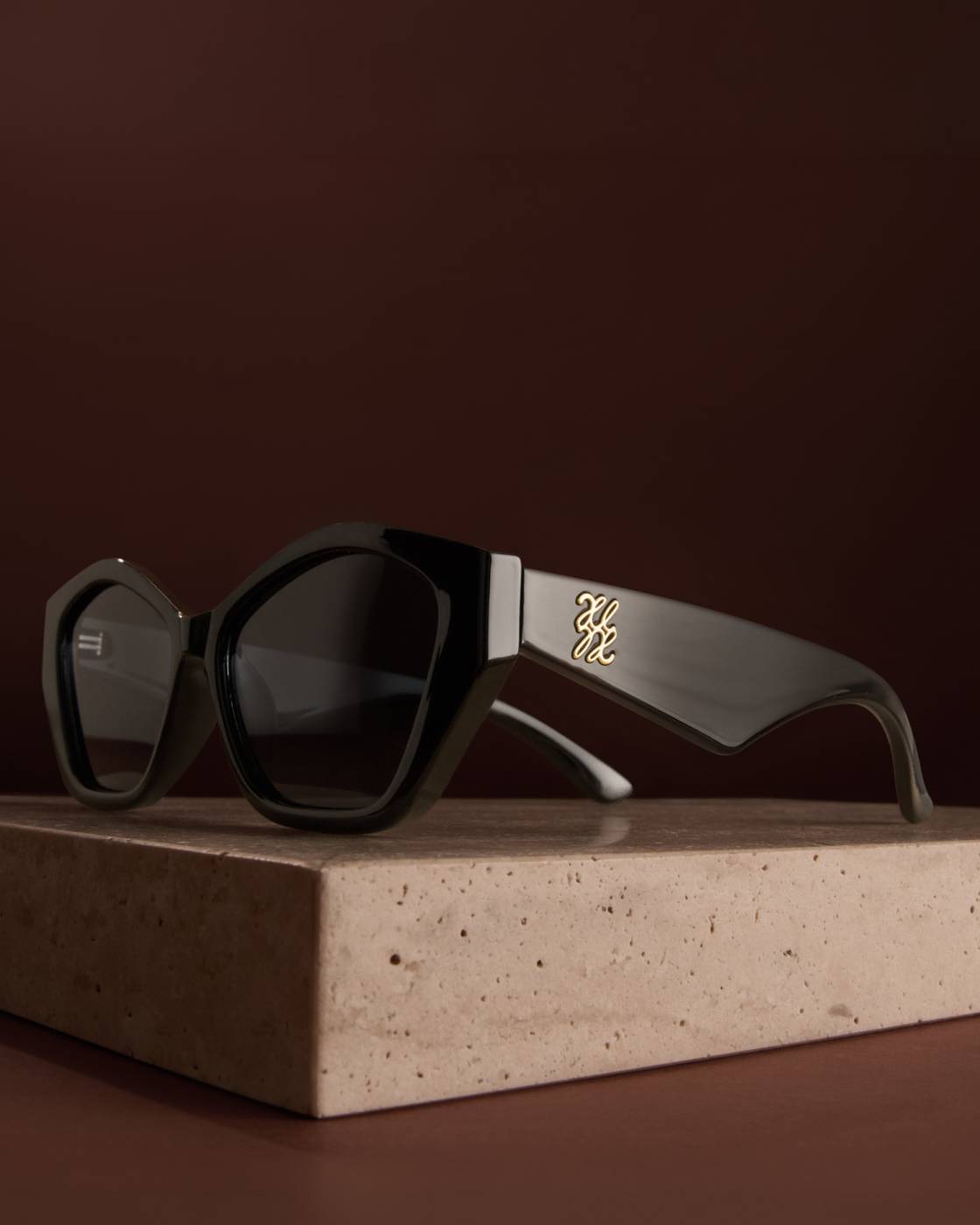 Lindos Hexagon Sunglasses - Black