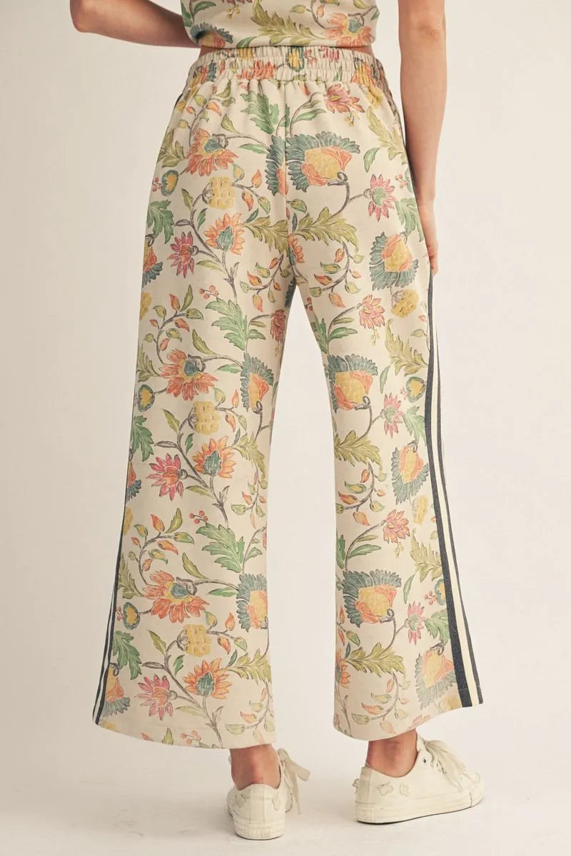 High Waist Wide Leg Floral Pant. - Ivory