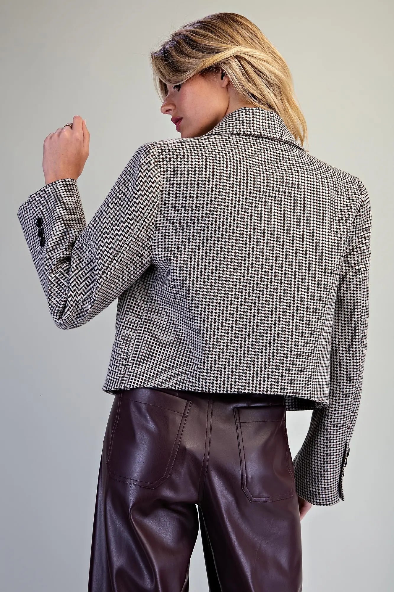 Houndstooth Cropped Blazer