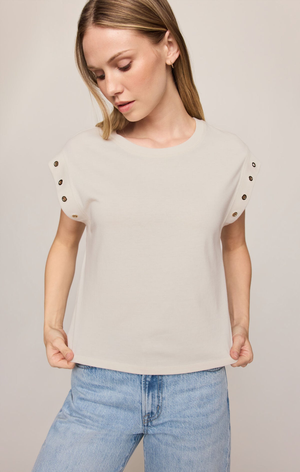Camino Grommet Tee