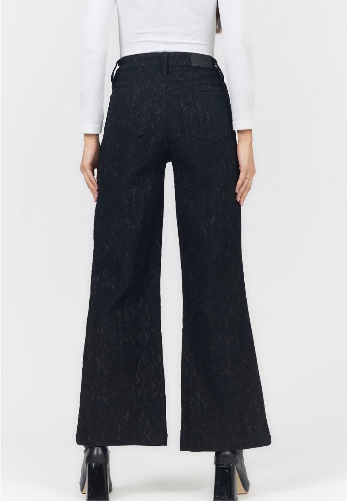 Fiona Pant - Black Lace