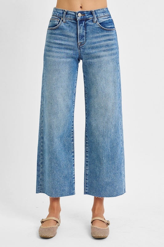 Plus Tummy Control Elastic Band Mid Rise Crop Wide - Medium
