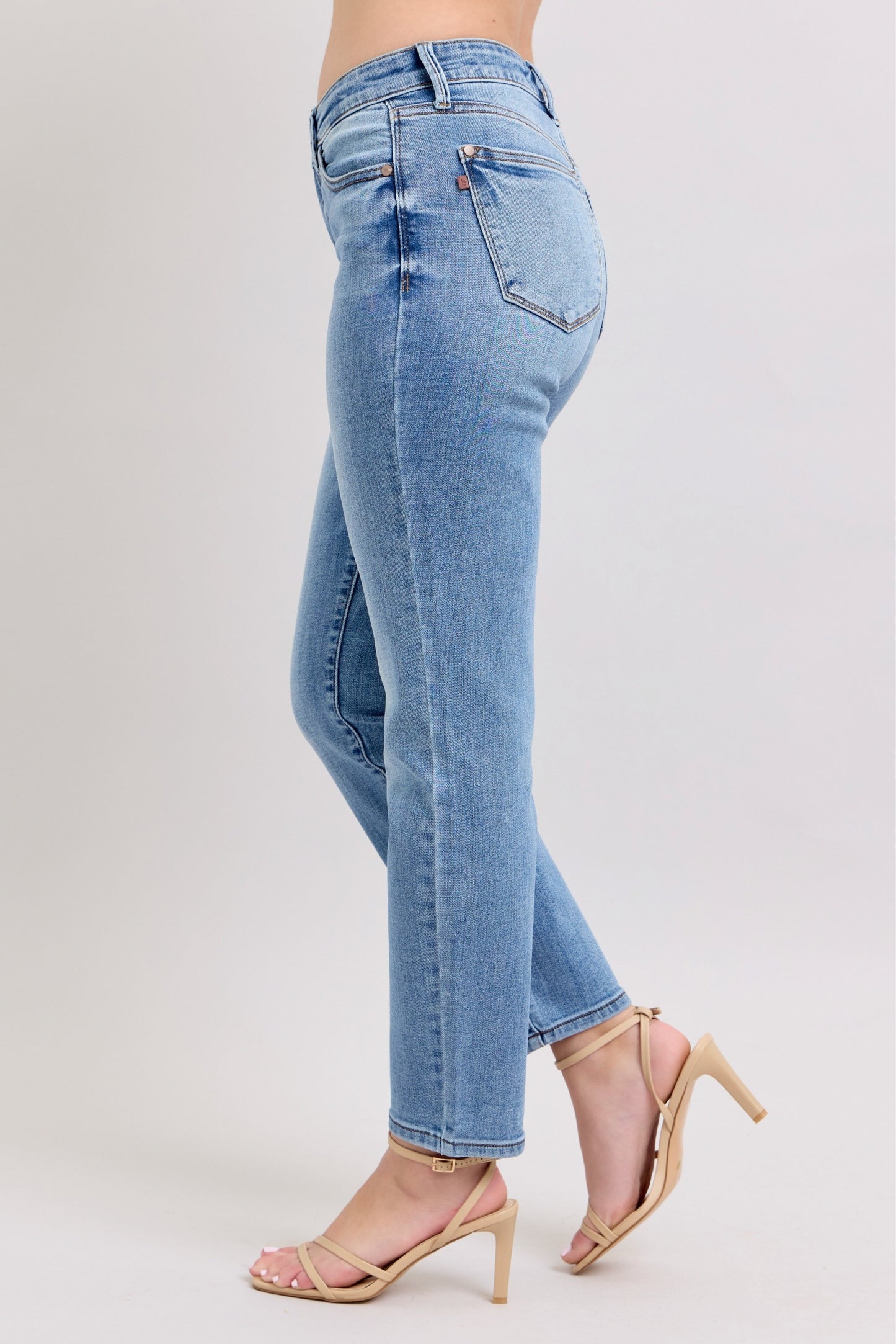 Mid Rise Vintage Wash Slim Fit With Cell Phone Pocket