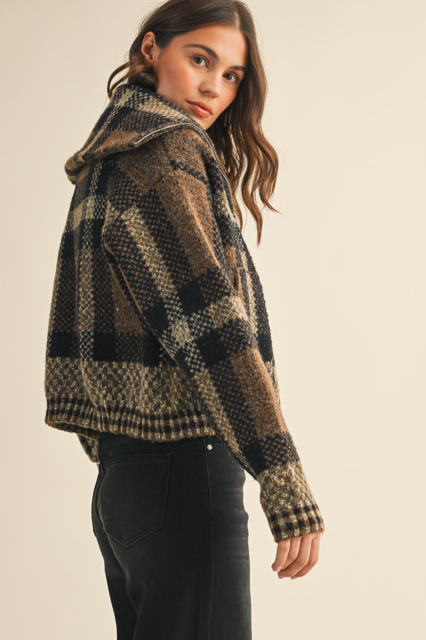 Checkered Fuzzy Crop Jaacket