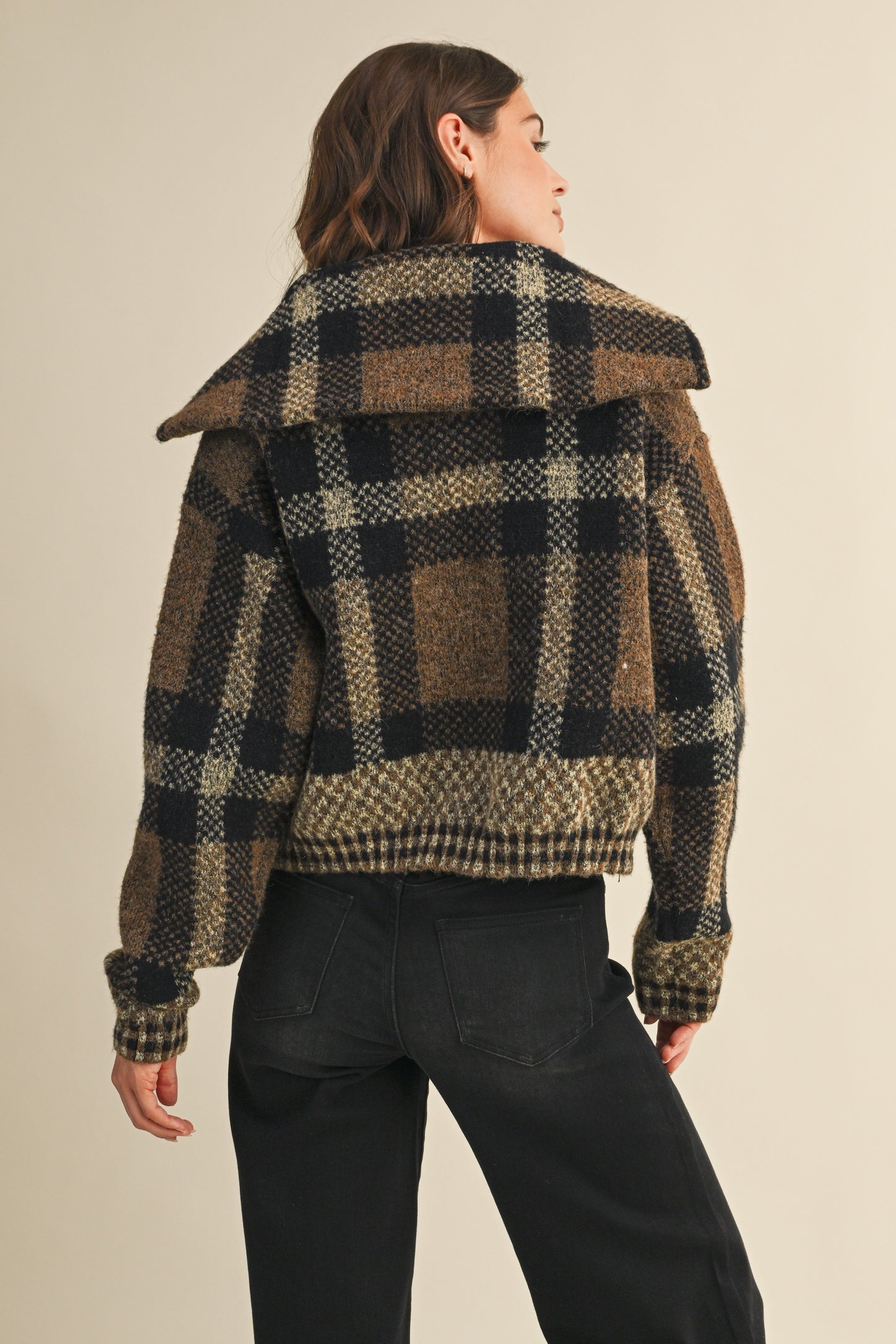 Checkered Fuzzy Crop Jaacket
