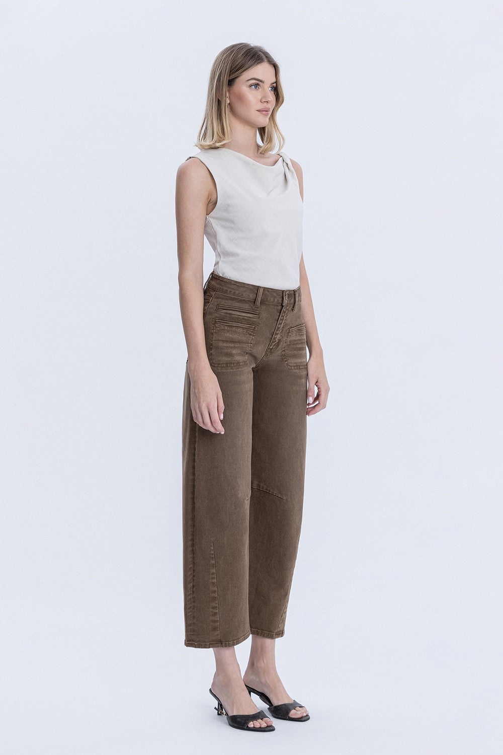 High Rise Barrel Jean In Coffee