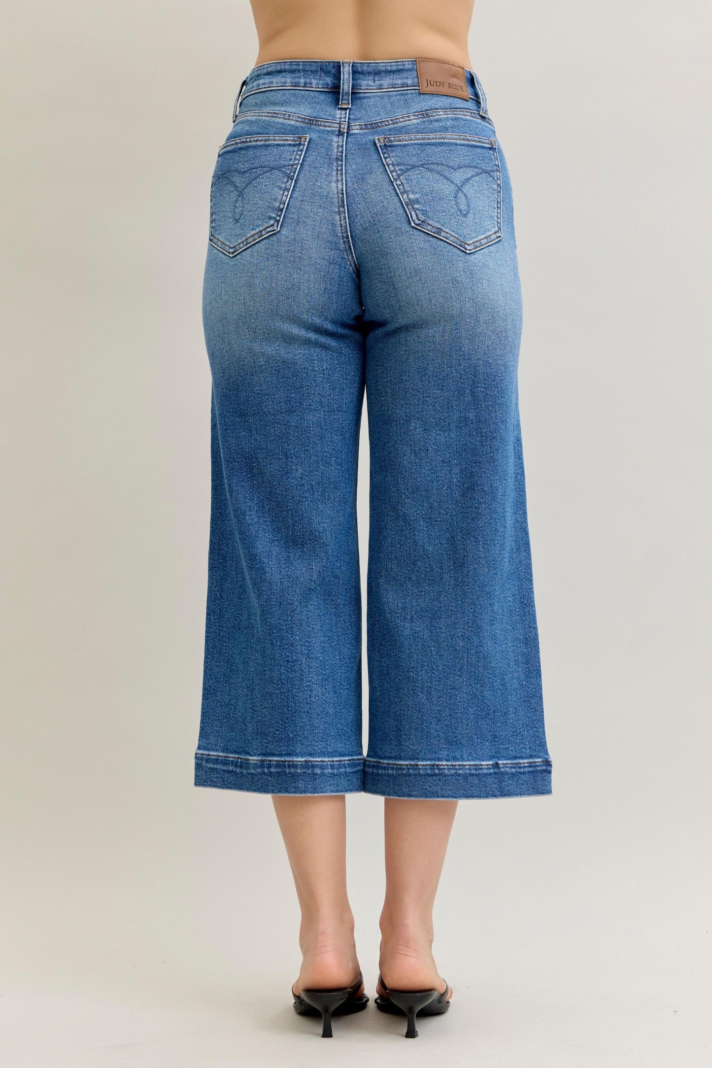 Mid Rise Wide Crop Jean - Light Blue
