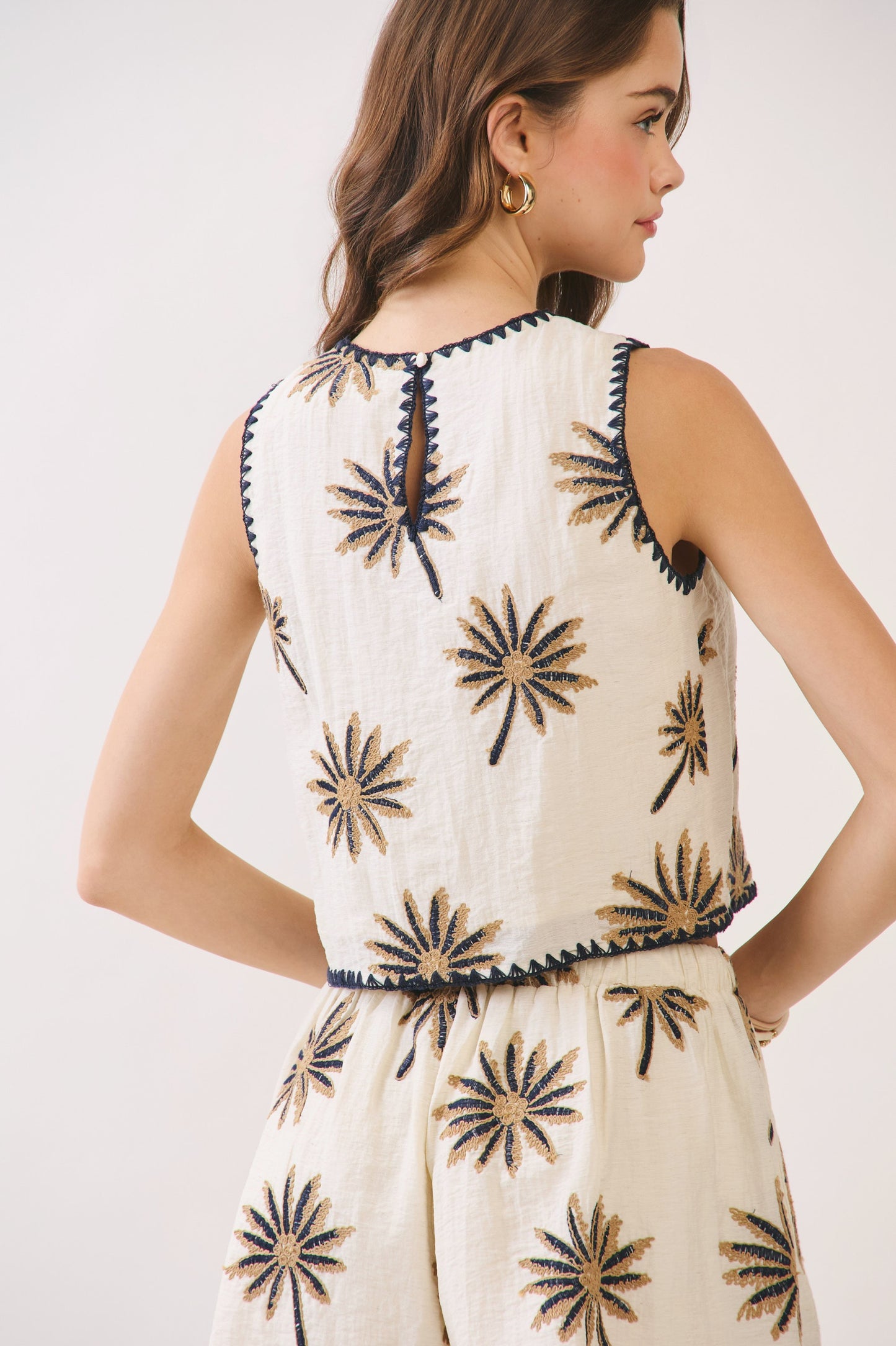 Palm Embroidered Set