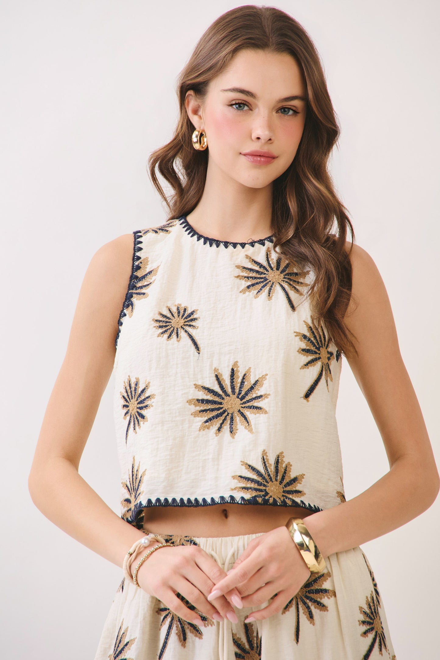 Palm Embroidered Set