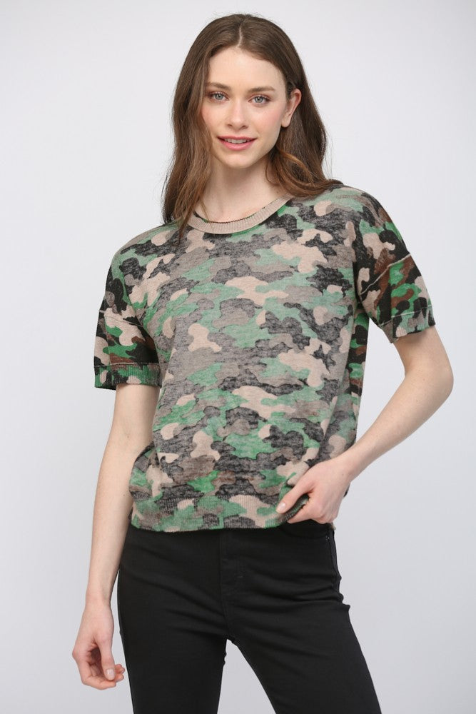 Printed Crew Neckline Short Sleeve Sweater - Camo