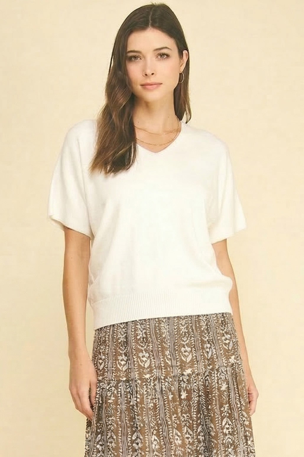 V-neck Short Sleeve Knit Sweater - Off White