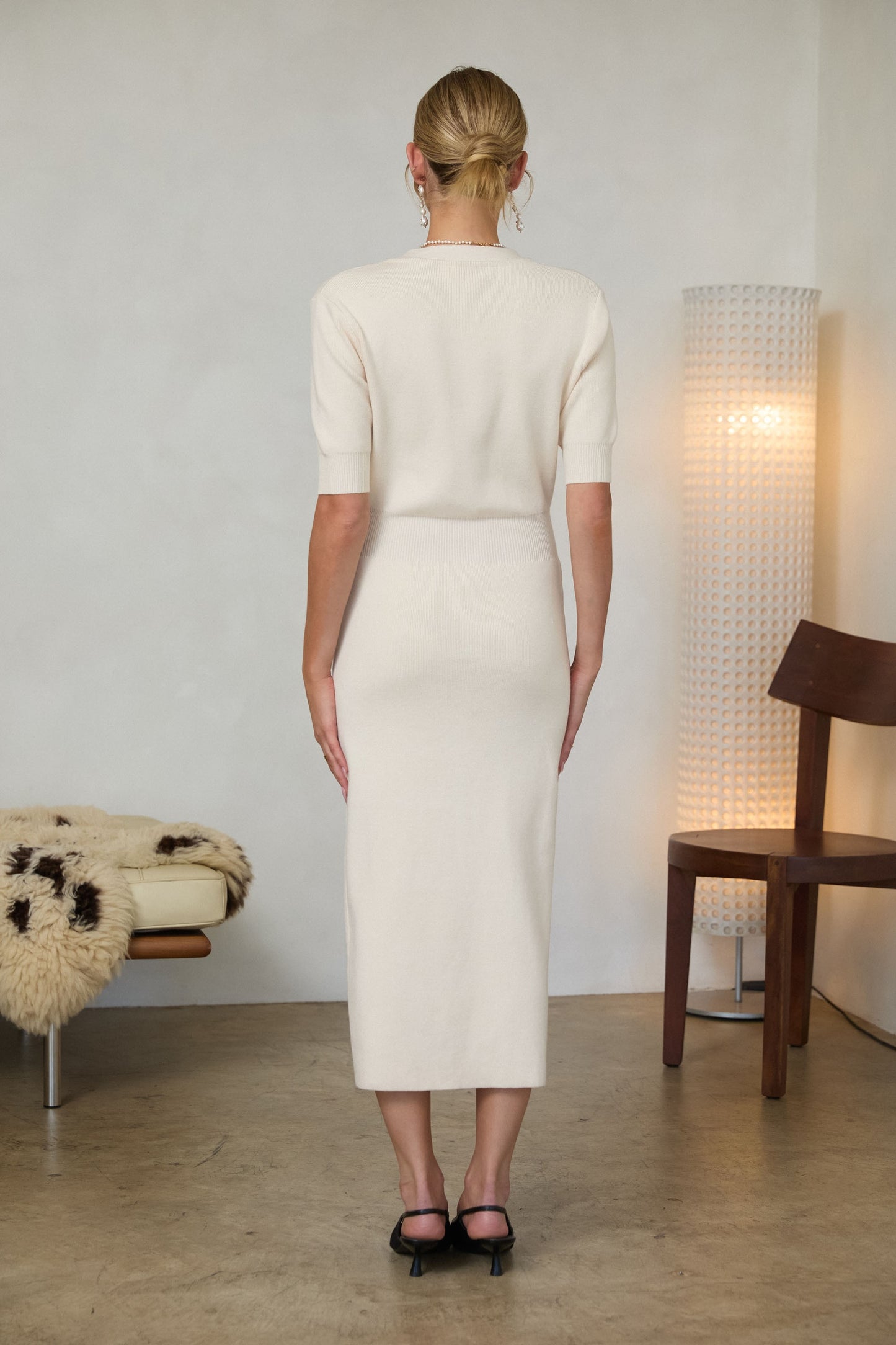 Ribbed Short Sleeve Midi Dress - Ivory