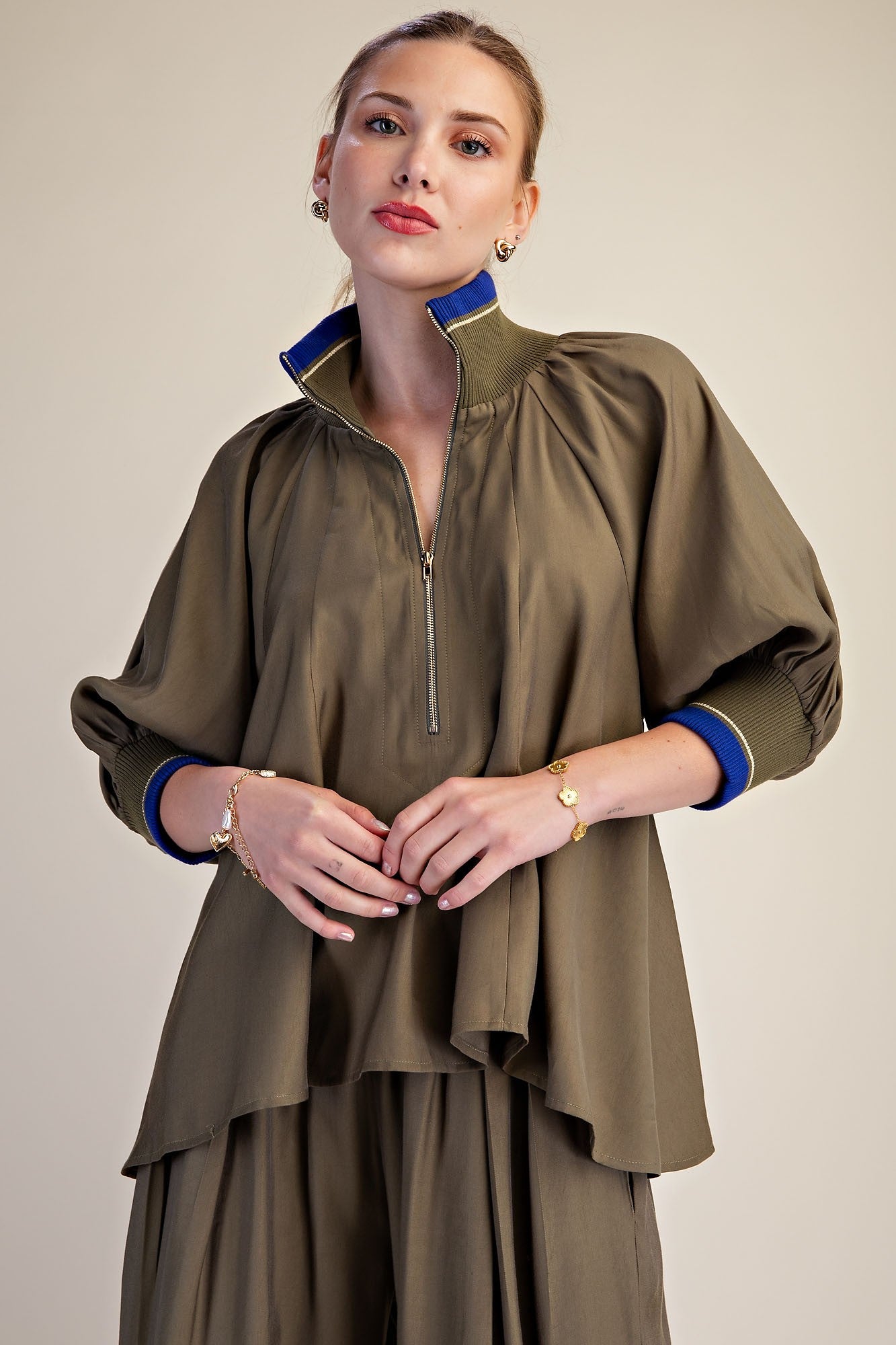 Band Puff Sleeve Blouse - Olive