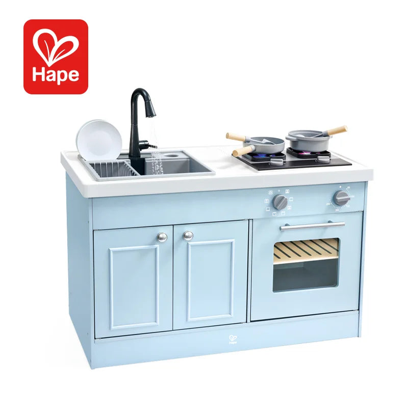 Deluxe Kitchen with Running Water