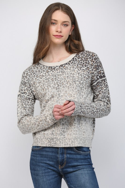 Animal Print Crew Neckline - Black/Cream