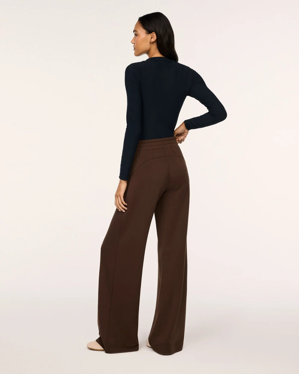 SPANX AirEssentials® Wide Leg Pant - Umber Root