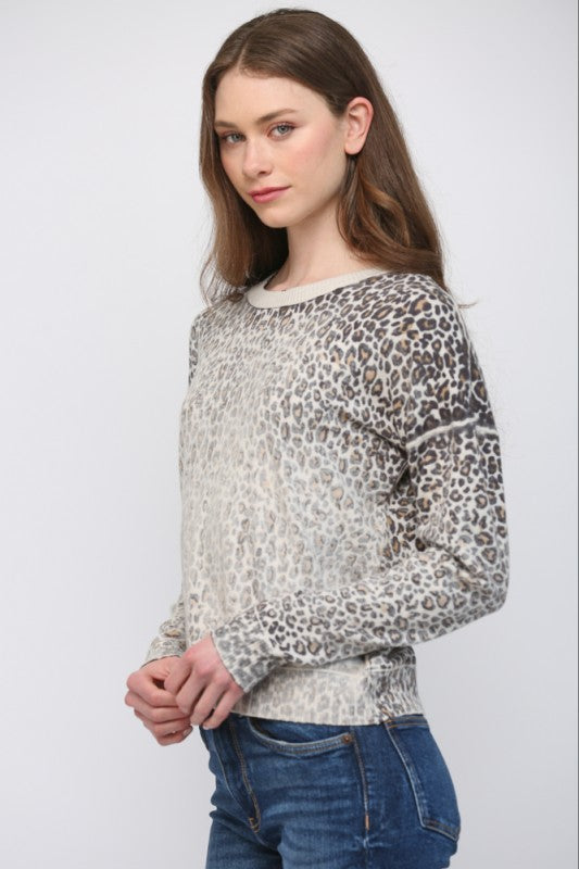 Animal Print Crew Neckline - Black/Cream