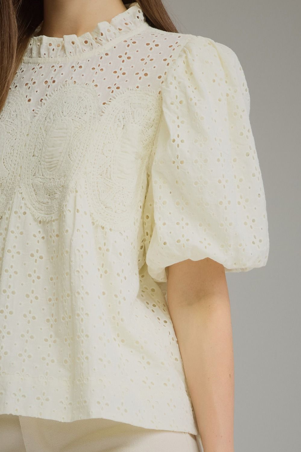 Eyelet Puff Sleeve Top - Cream