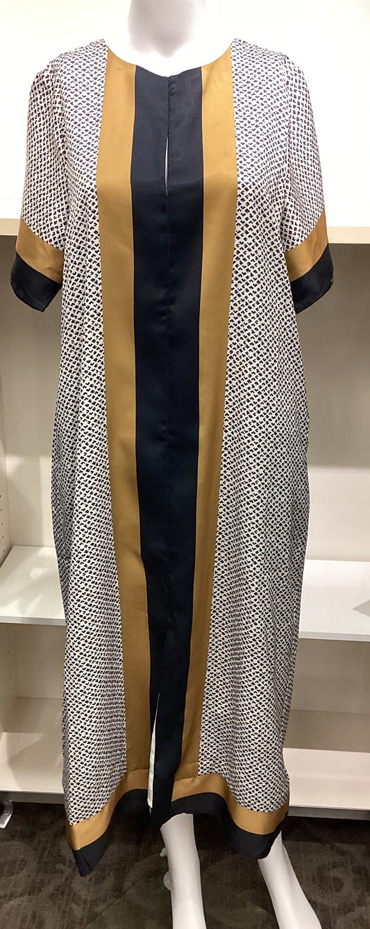 Short Sleeve Pattern V Neck Dress