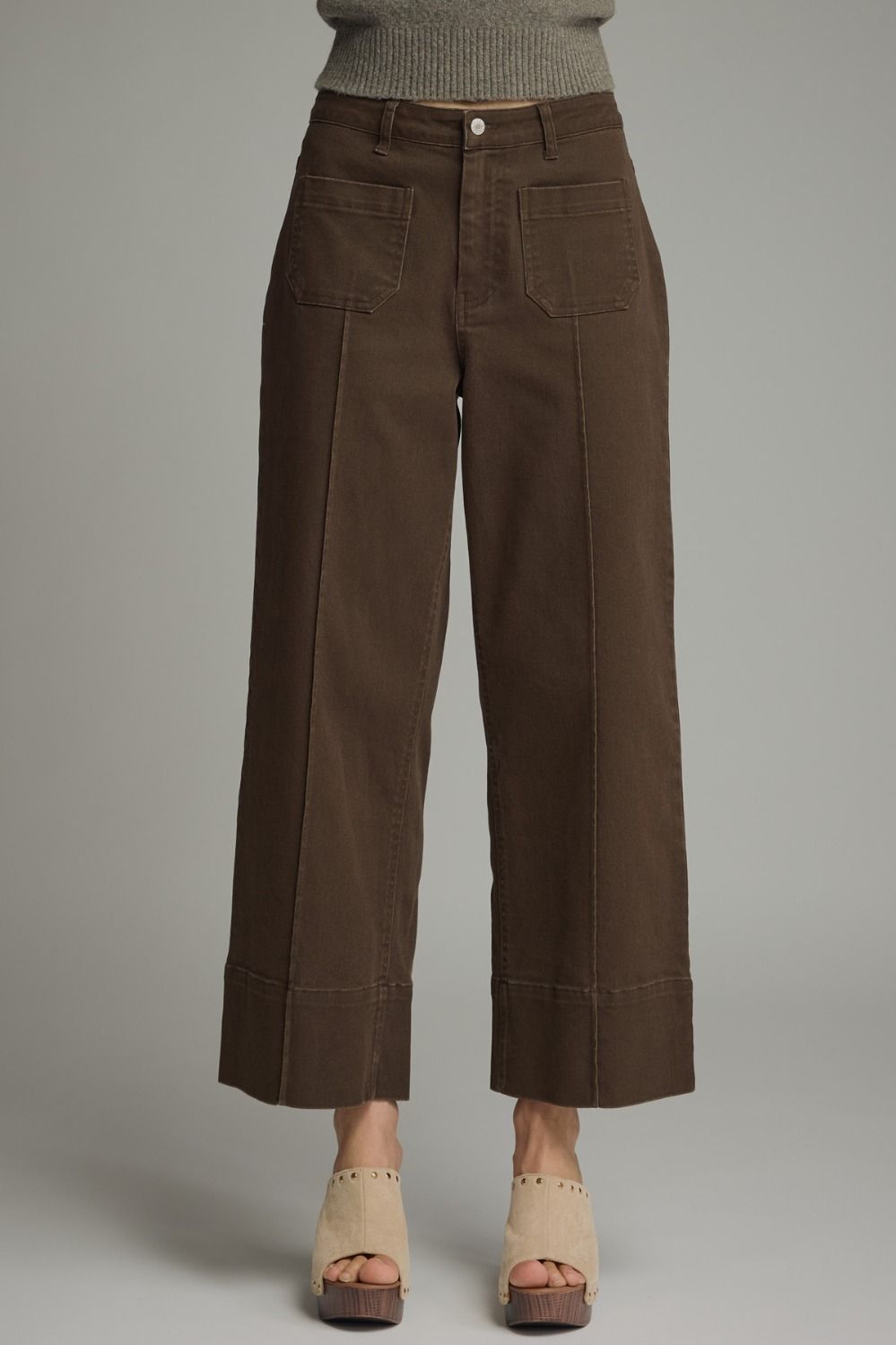 Front Pocket Pleated Pant