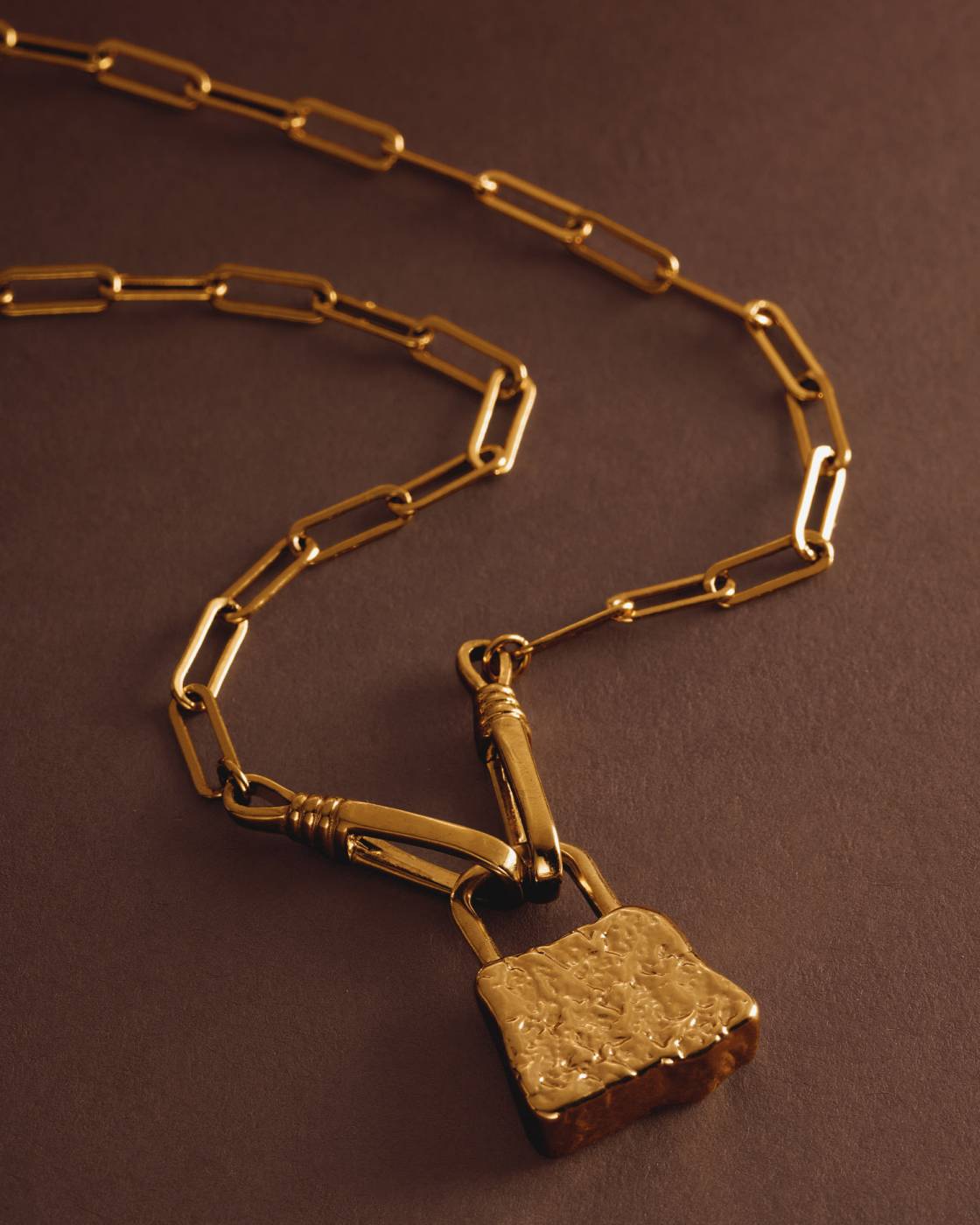 Luxe Lock Waterproof Gold Necklace