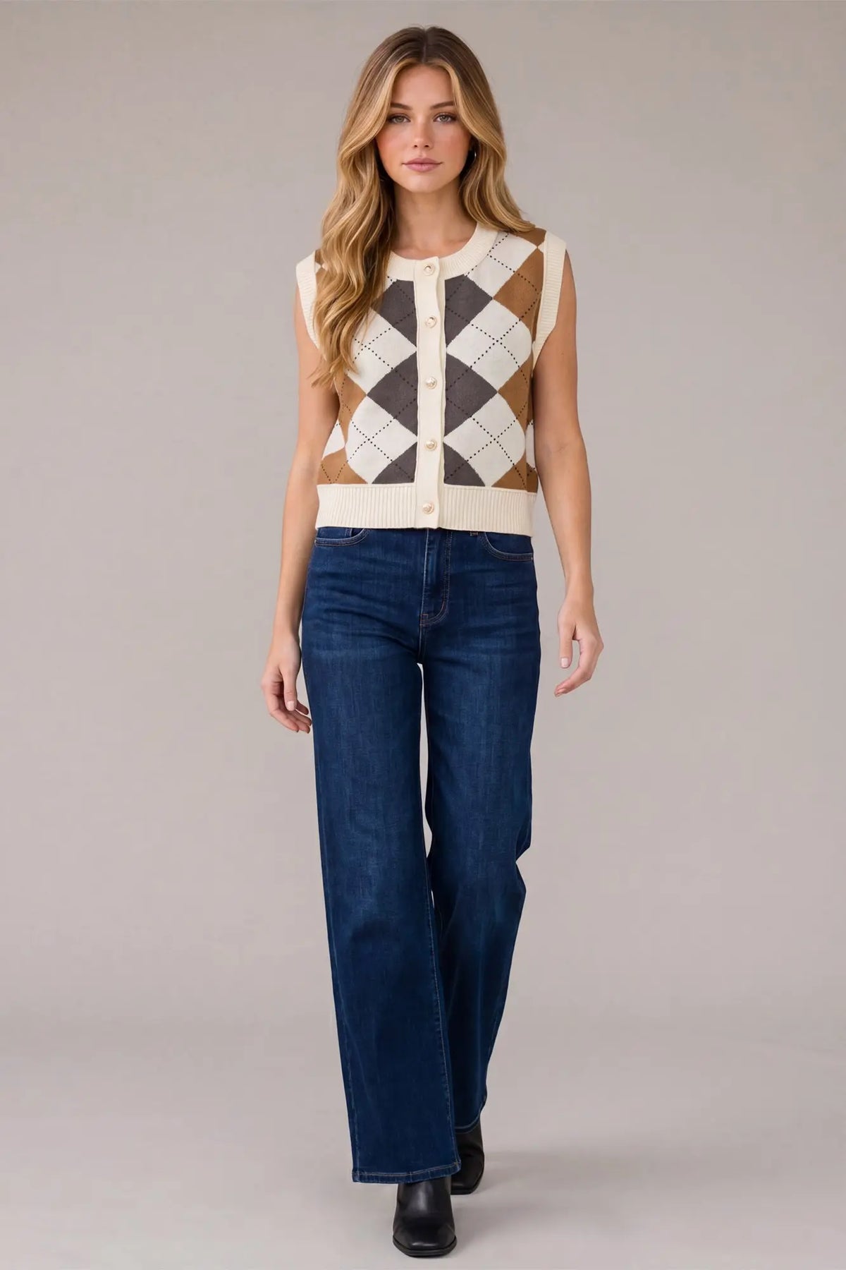 Argyle Sweater Vest - Cream