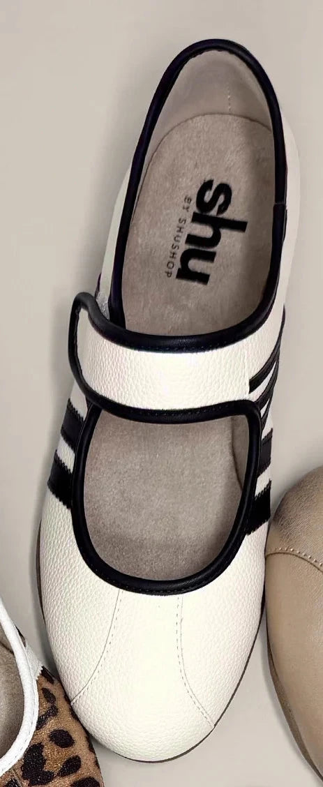 Peyton Sneaker