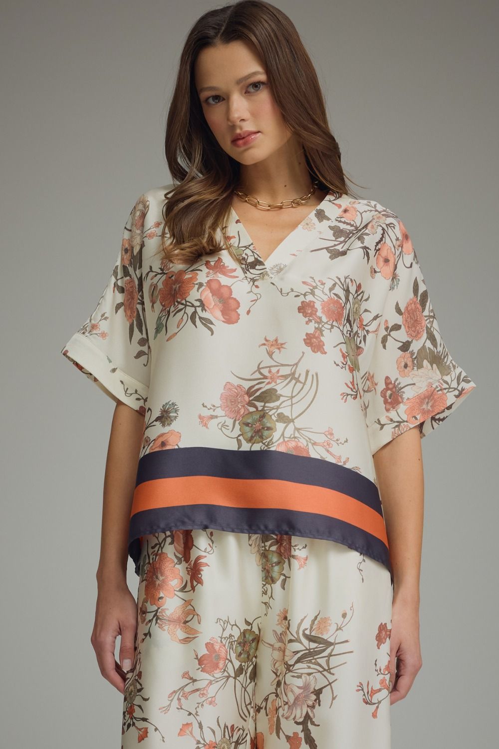 Ivory Floral V Neck Pant Set