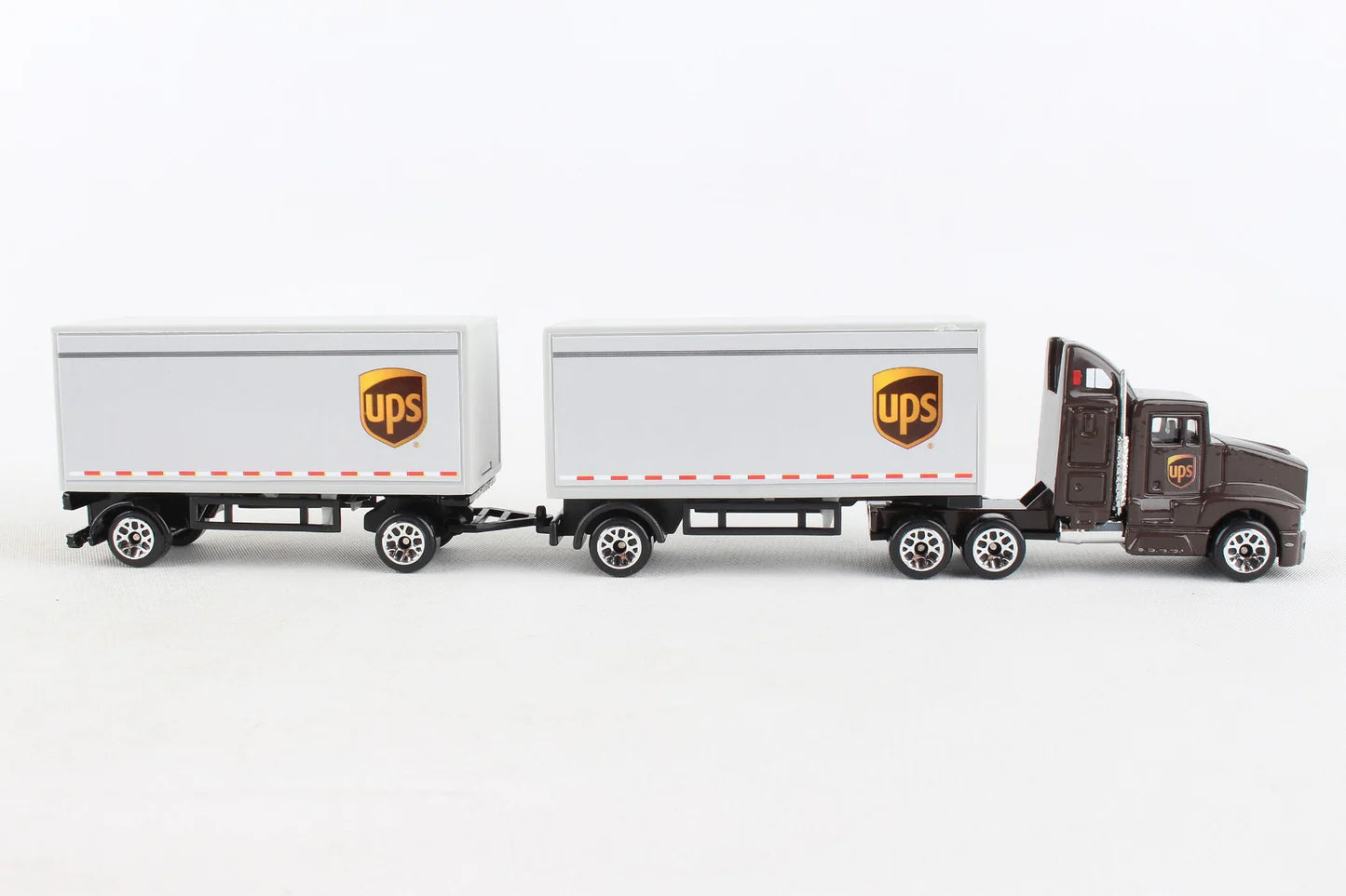 UPS Tandem Tractor Trailer