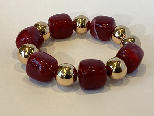 Acrylic Beaded Bracelet in Deep Red Marble Design with Gold Accents