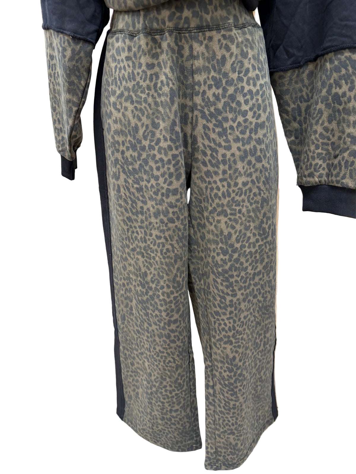 Leopard With Black Wide Leg Pant