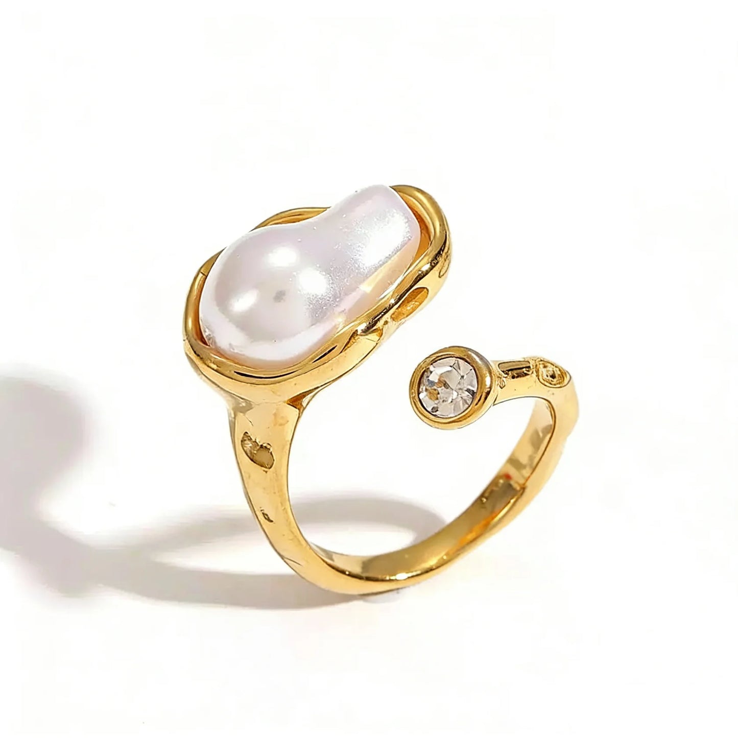 Everly Pear Ring