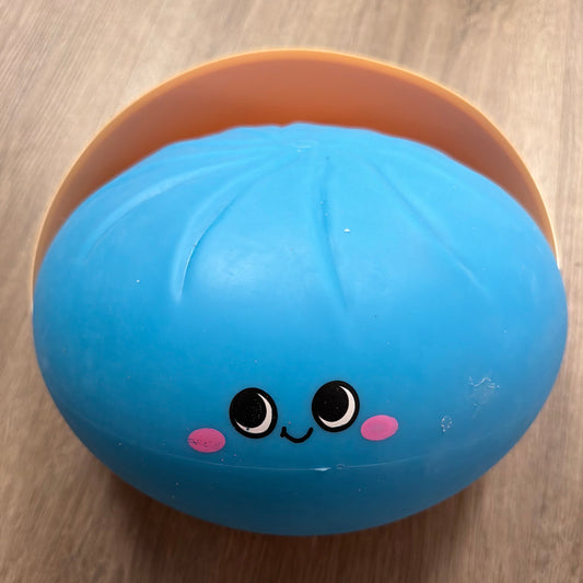11.75" Jumbo Squish & Stretch Dumpling